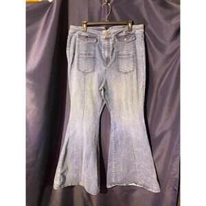 Vintage We the People (Free People) 35 crvy